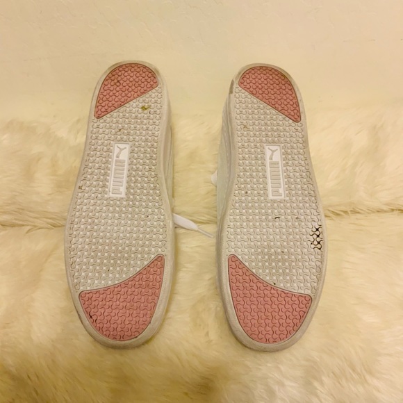 White with pink trim Puma Sneakers - Picture 5 of 7
